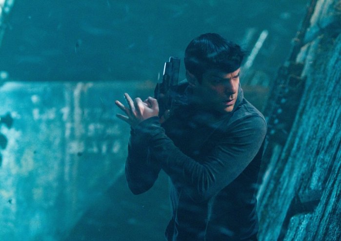 detail Star Trek: Do temnoty - Blu-ray