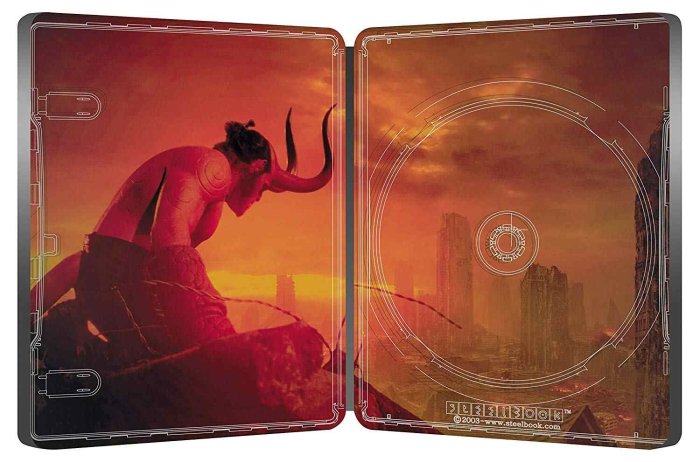 detail Hellboy 4K UHD Blu-ray + Blu-ray (2 BD) Steelbook