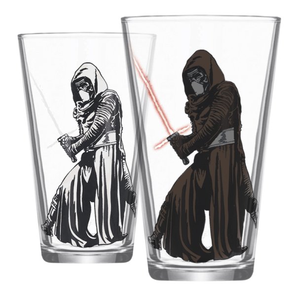 detail Sklenice Star Wars - Kylo Ren měnící se 400 ml